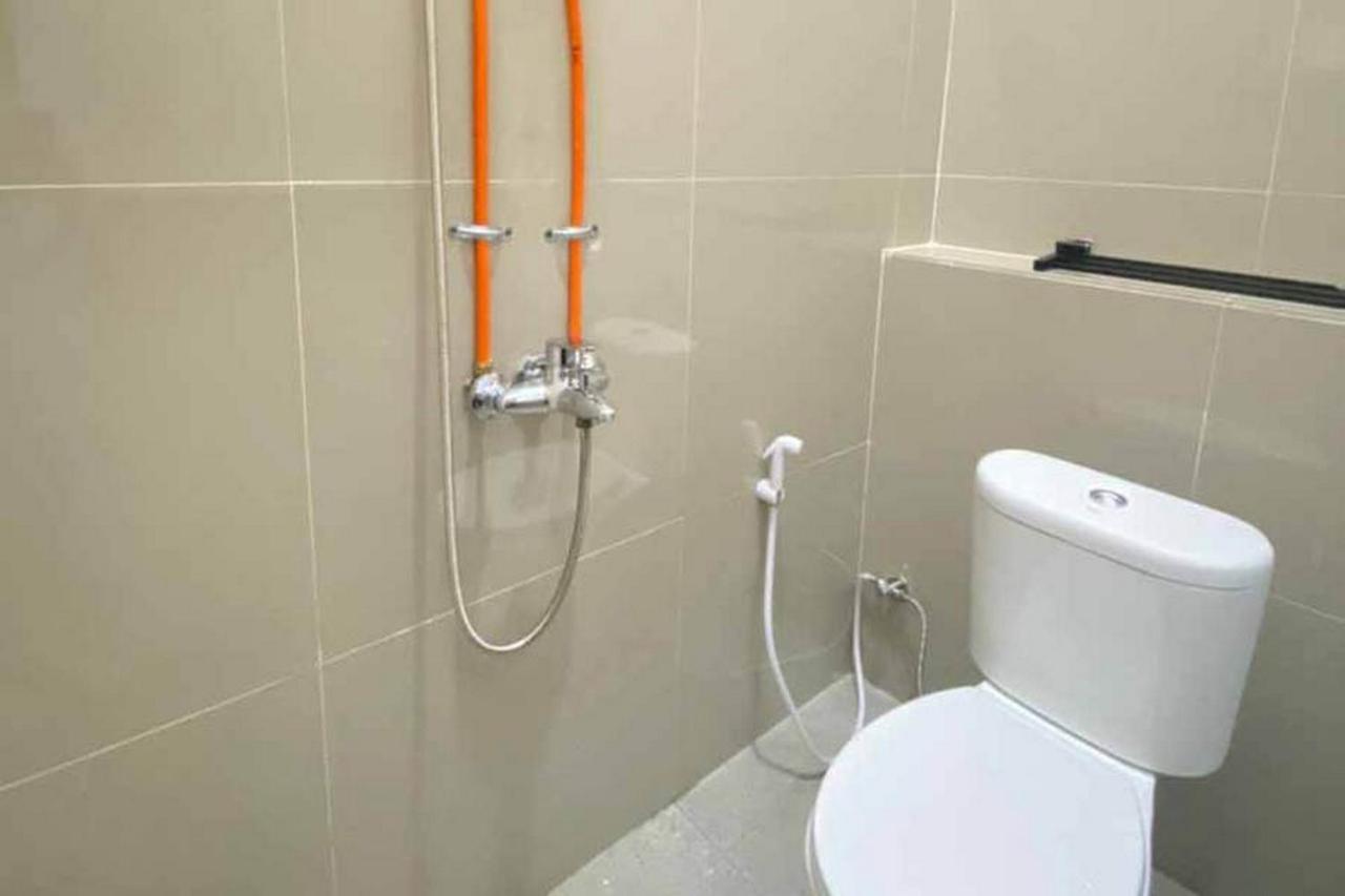 Reddoorz Syariah Near Hajimena Lampung Hotell Bandar Lampung Exteriör bild