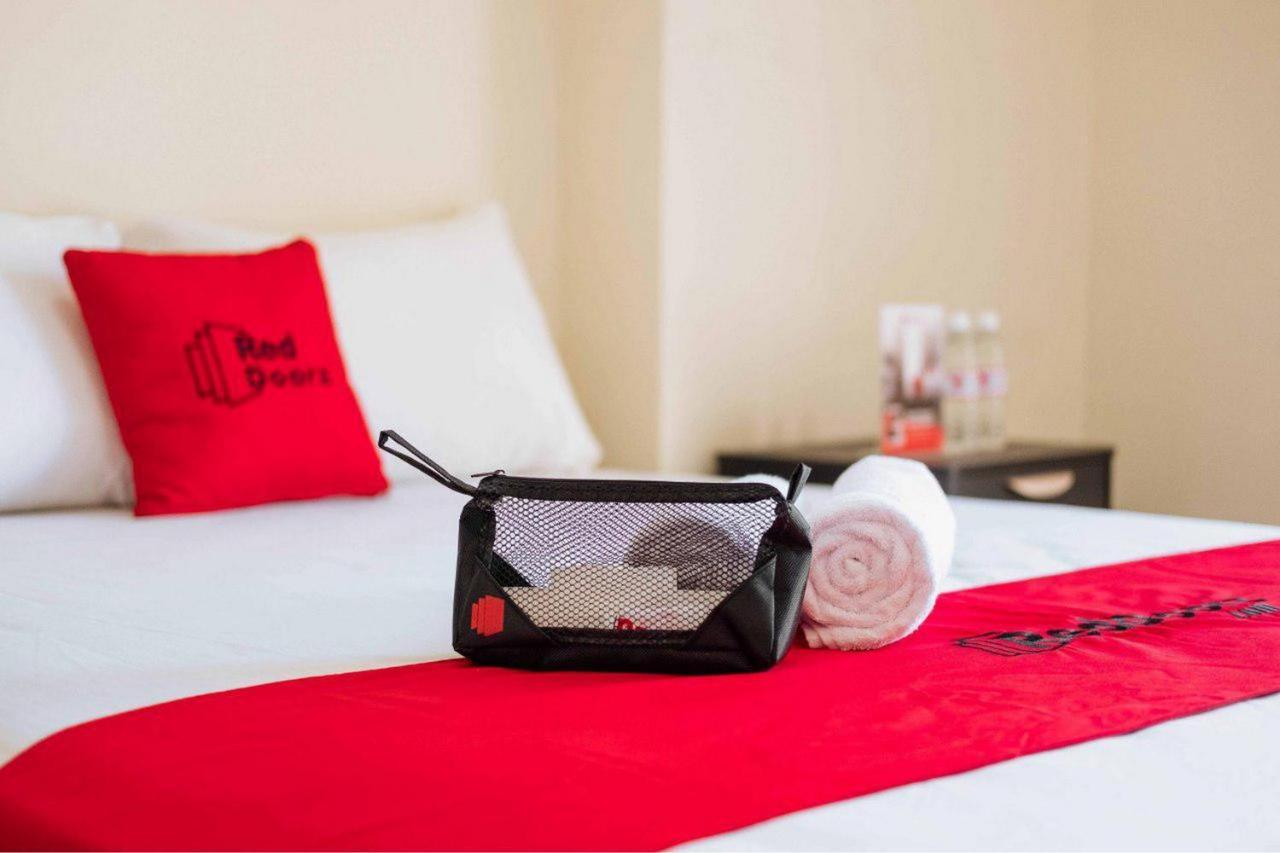 Reddoorz Syariah Near Hajimena Lampung Hotell Bandar Lampung Exteriör bild