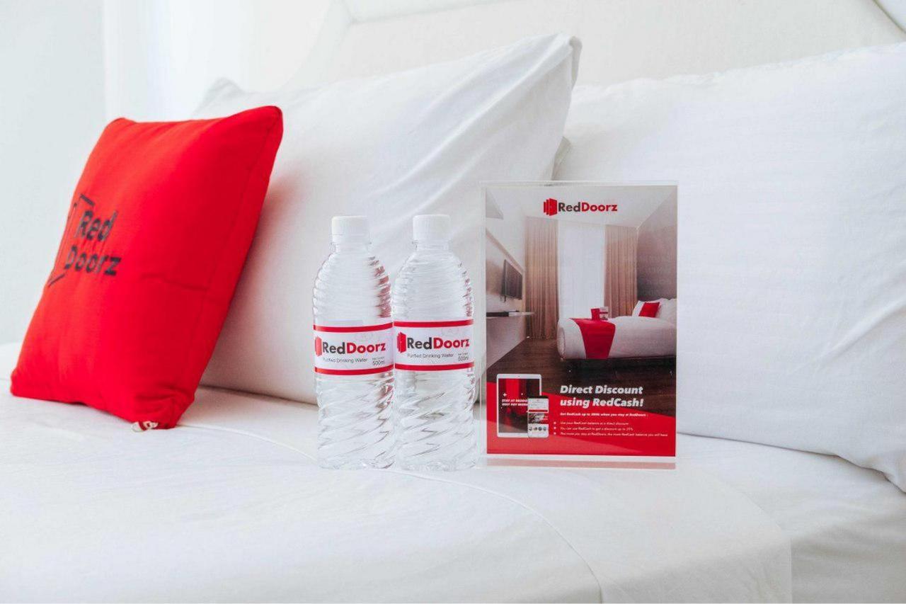 Reddoorz Syariah Near Hajimena Lampung Hotell Bandar Lampung Exteriör bild
