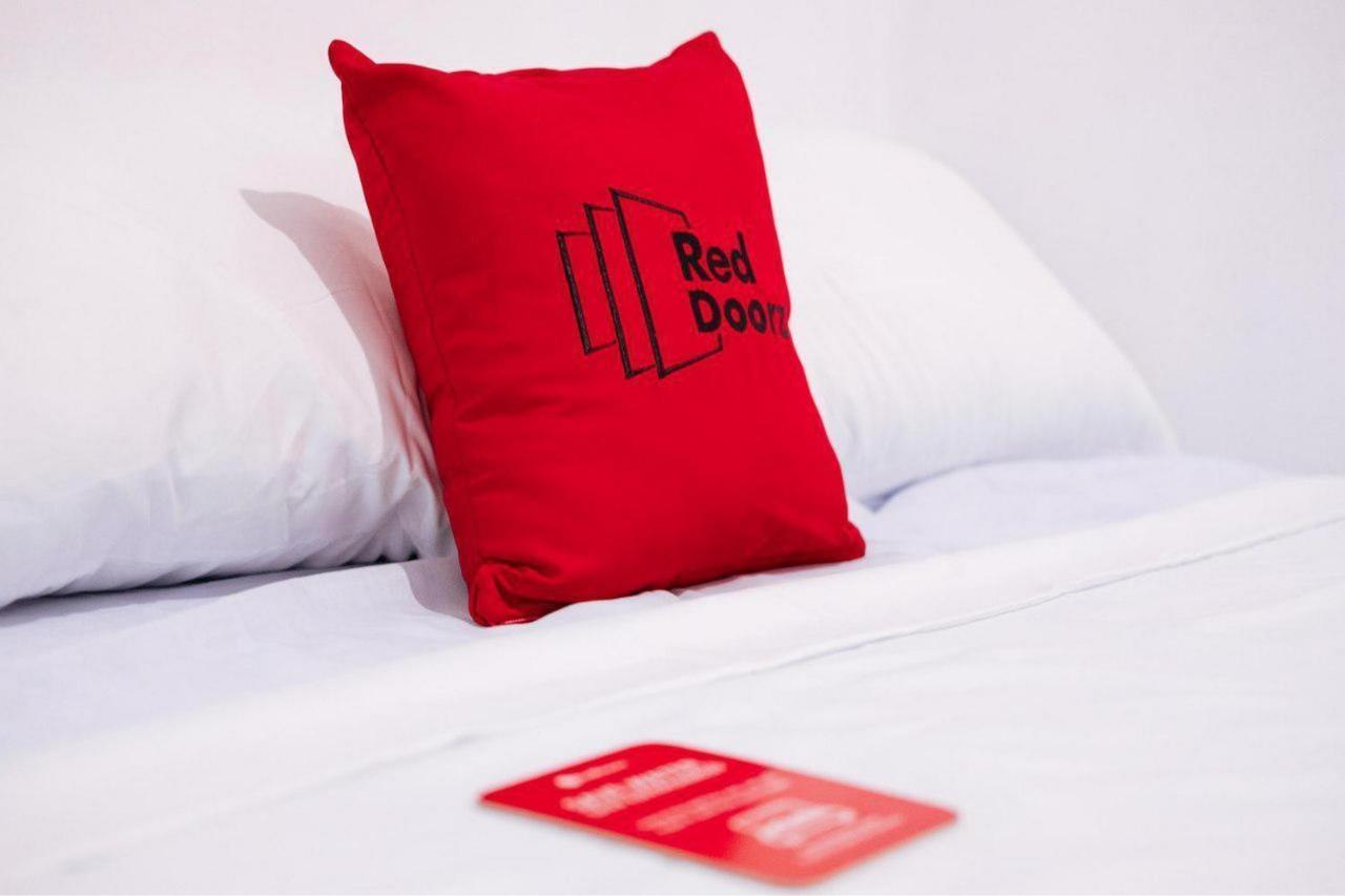 Reddoorz Syariah Near Hajimena Lampung Hotell Bandar Lampung Exteriör bild